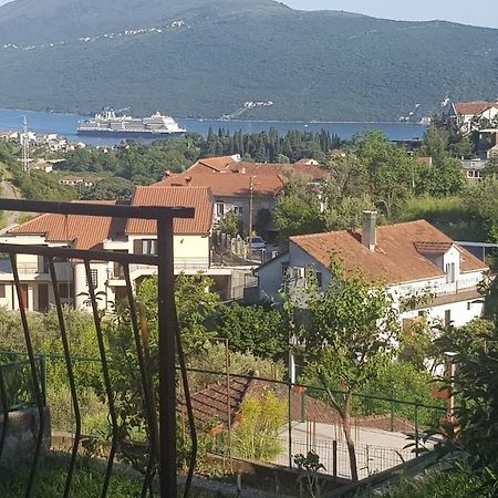 Apartment Lidija Herceg Novi Eksteriør billede